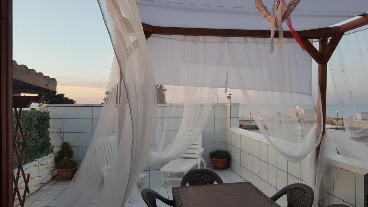 Terrazza Sul Mare Apartment Бари Екстериор снимка